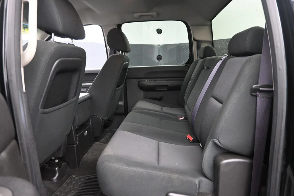 Used 2012 Black Chevrolet LT image 12