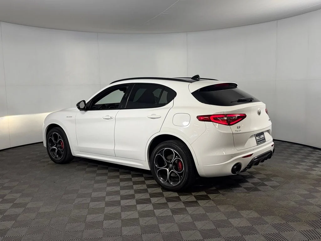 Certified Used 2023 White Alfa Romeo Veloce image 10
