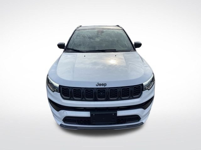 Used 2025 White Jeep Limited image 8