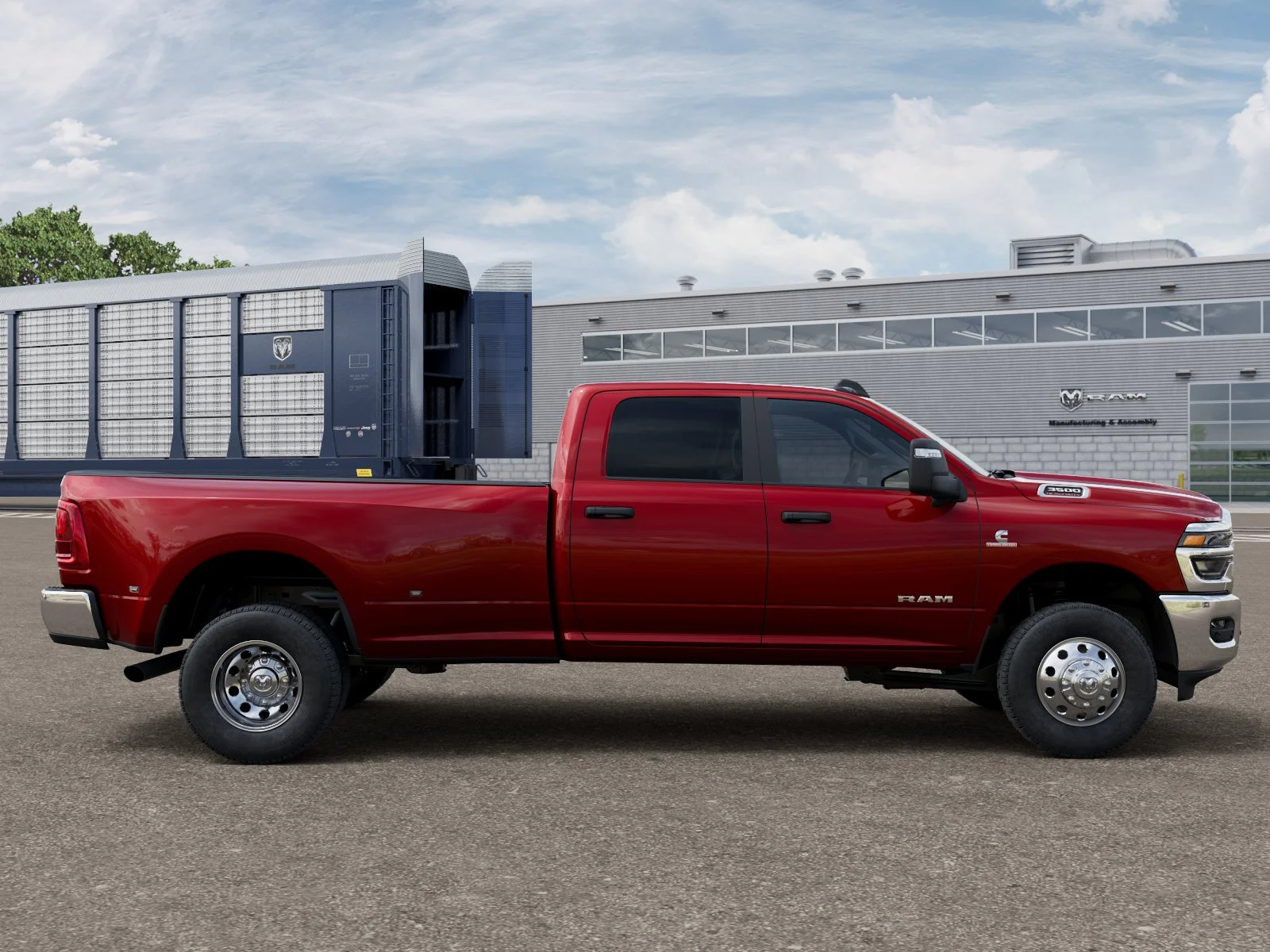 New 2026 Molten Red Pearl-Coat Exterior Paint RAM Big Horn image 21