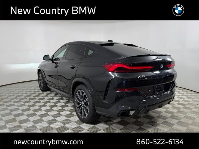 Used 2024 Black Sapphire Metallic BMW xDrive40i image 5