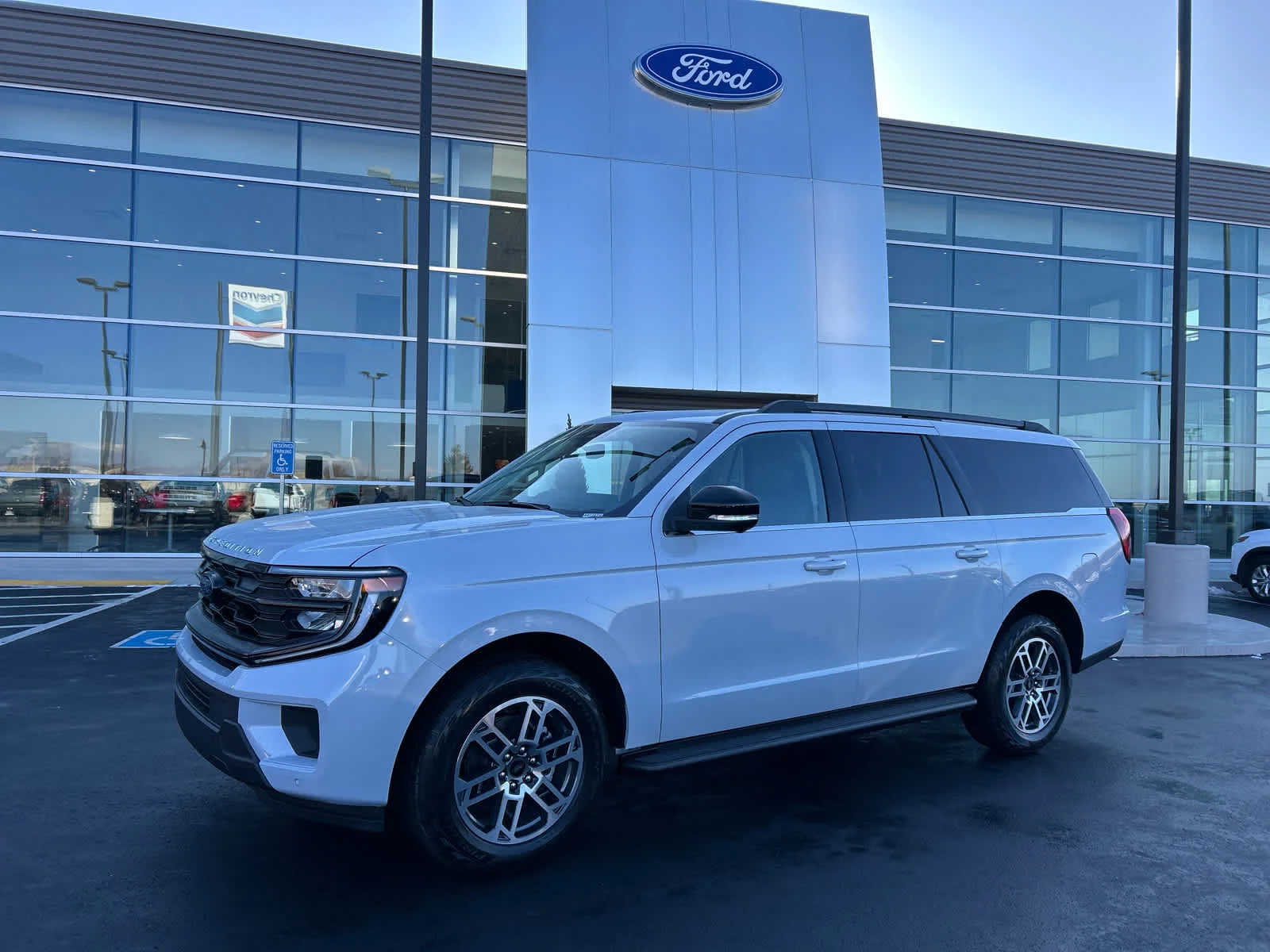2026 Ford Expedition Active MAX 4x4's photo