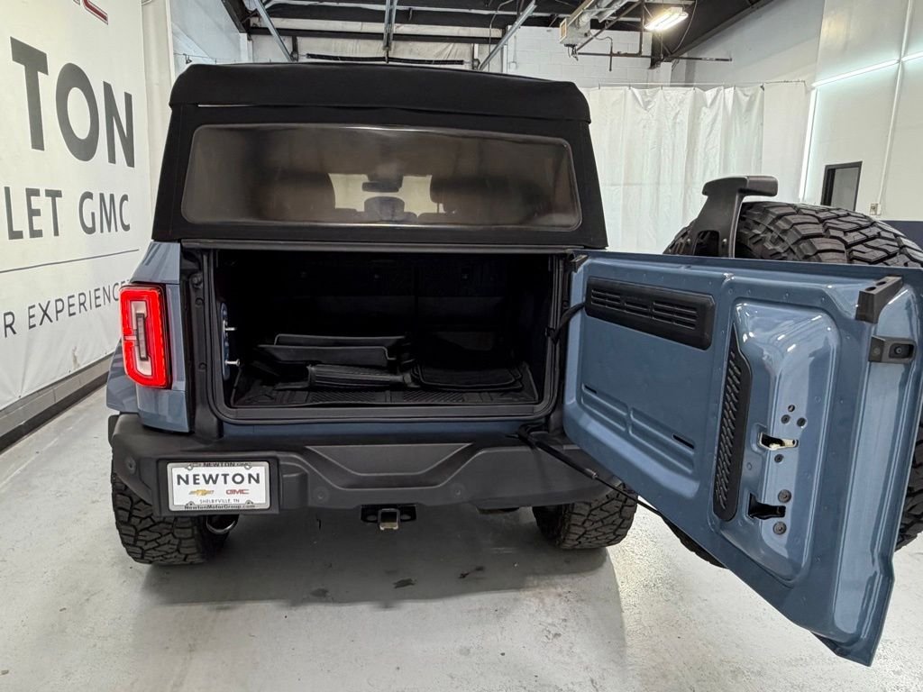 Used 2023 Gray Ford Wildtrak image 38