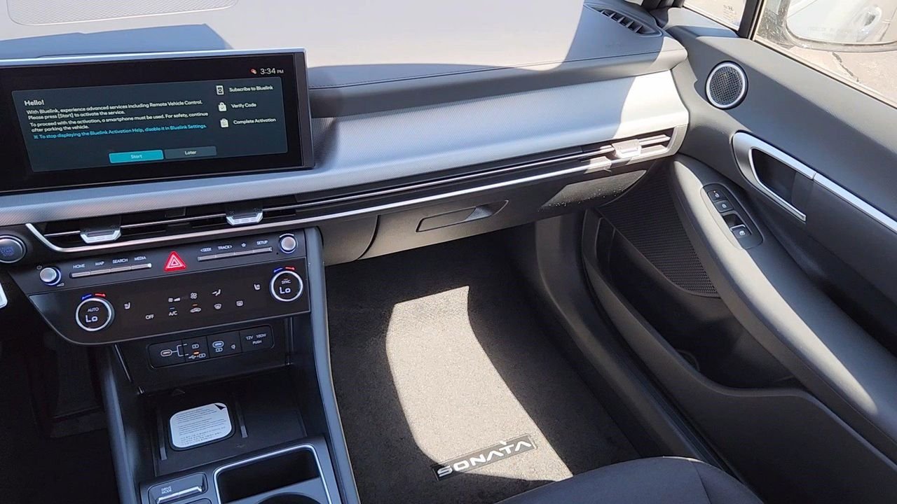 New 2026 Serenity White Hyundai SEL Sport image 10