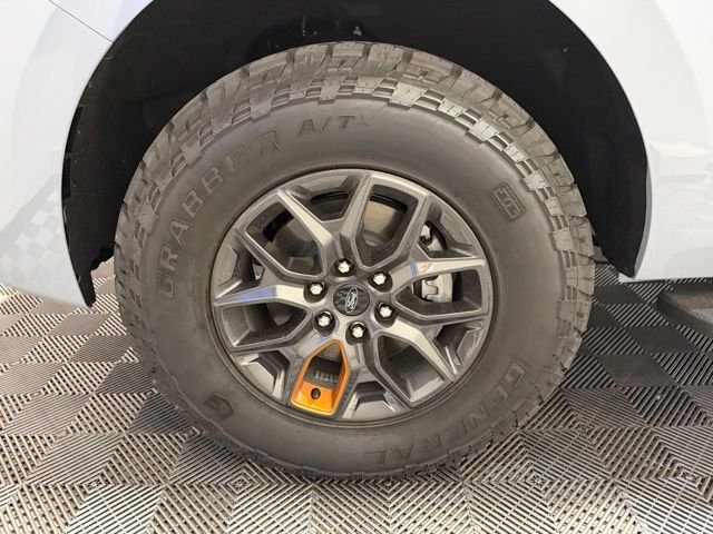 New 2026 Glacier Gray Metallic Tri-Coat Ford Tremor® image 48