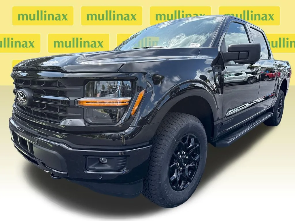 New 2026 Black Ford XLT image 17