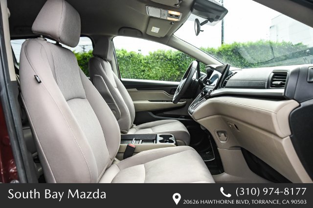 Used 2019  Honda EX image 16
