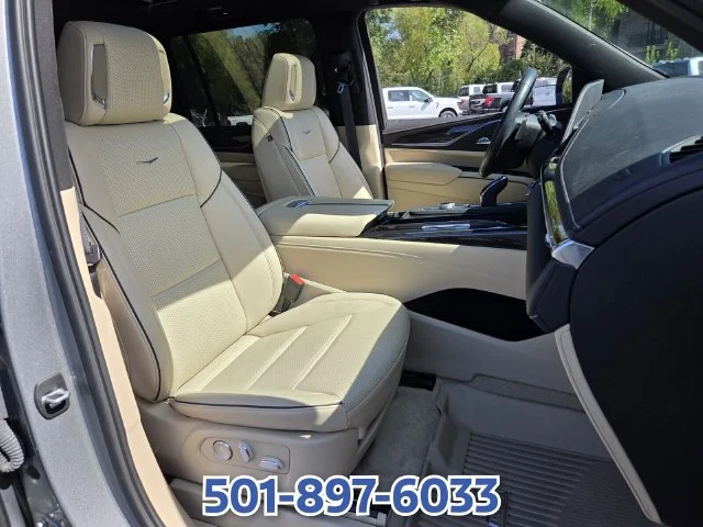 Used 2023 Silver Cadillac Premium image 17