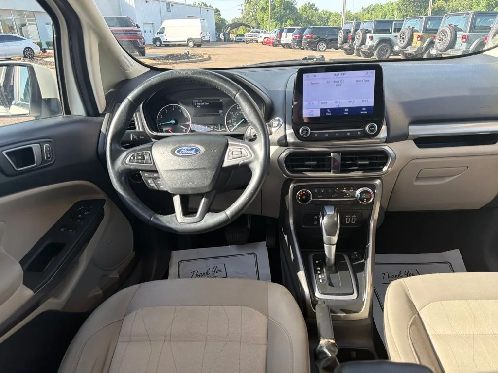 Used 2020 White Ford SE image 17