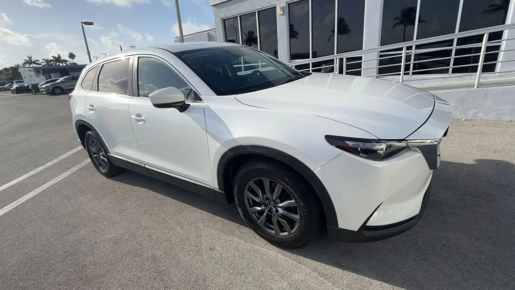 Used 2022 White Mazda Sport image 2