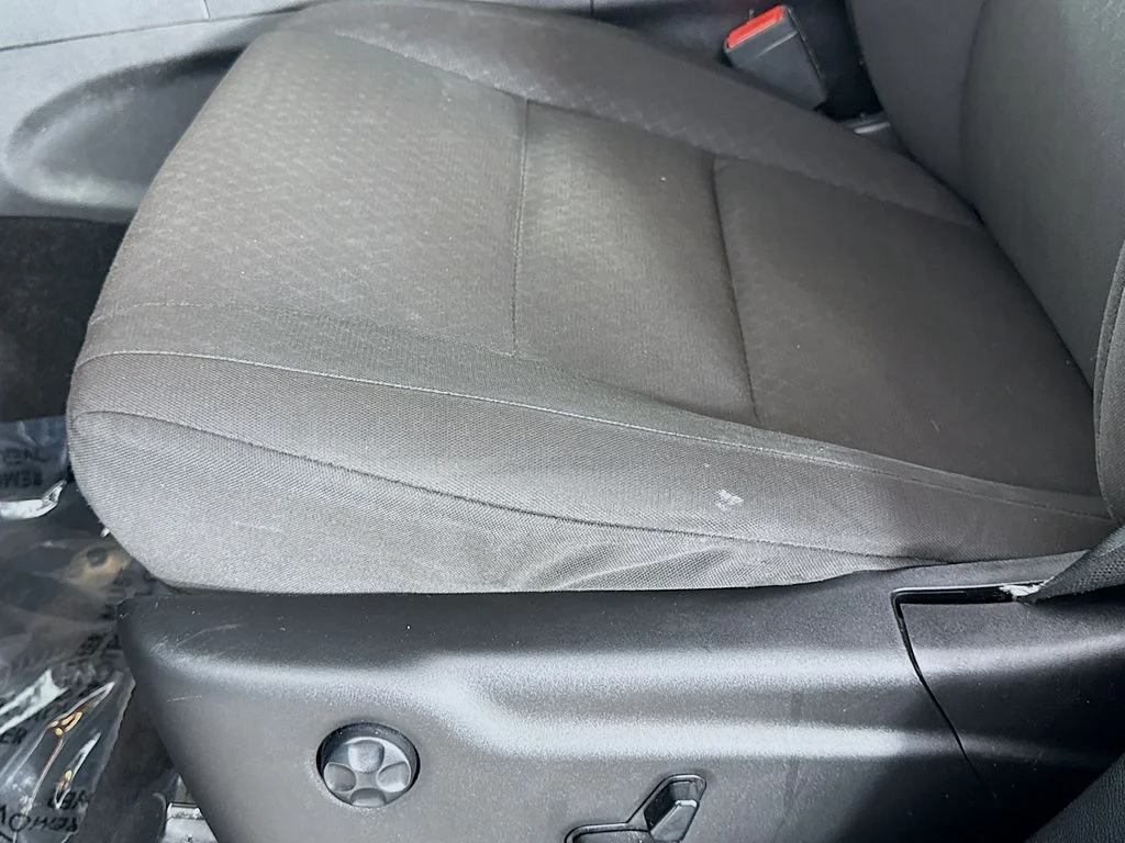 Used 2021 Gray Jeep Laredo E image 17