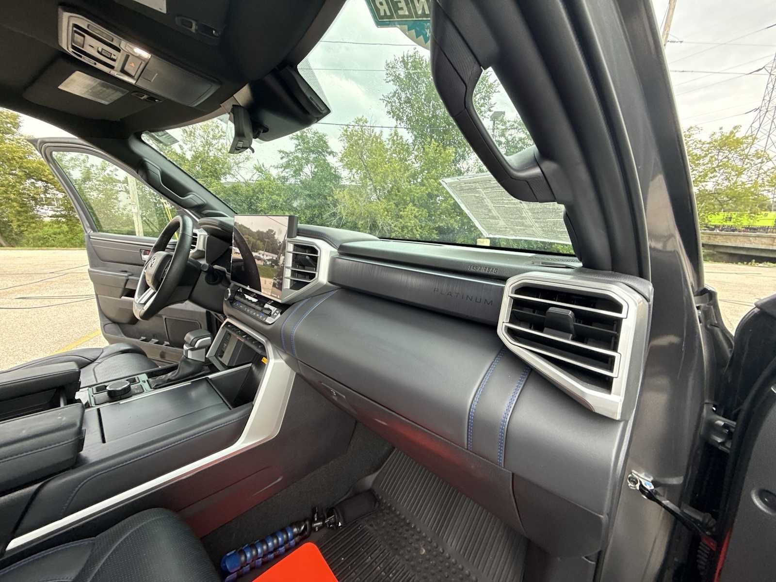 2024 Toyota Tundra Platinum - Photo 27