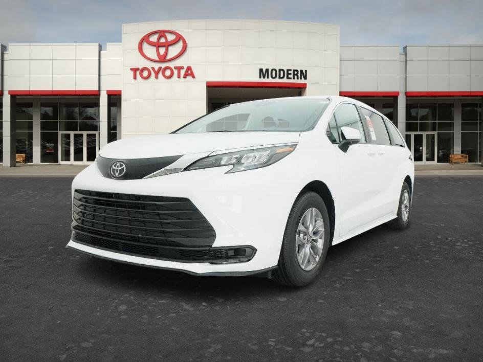 New 2026 Ice Cap Toyota LE image 20