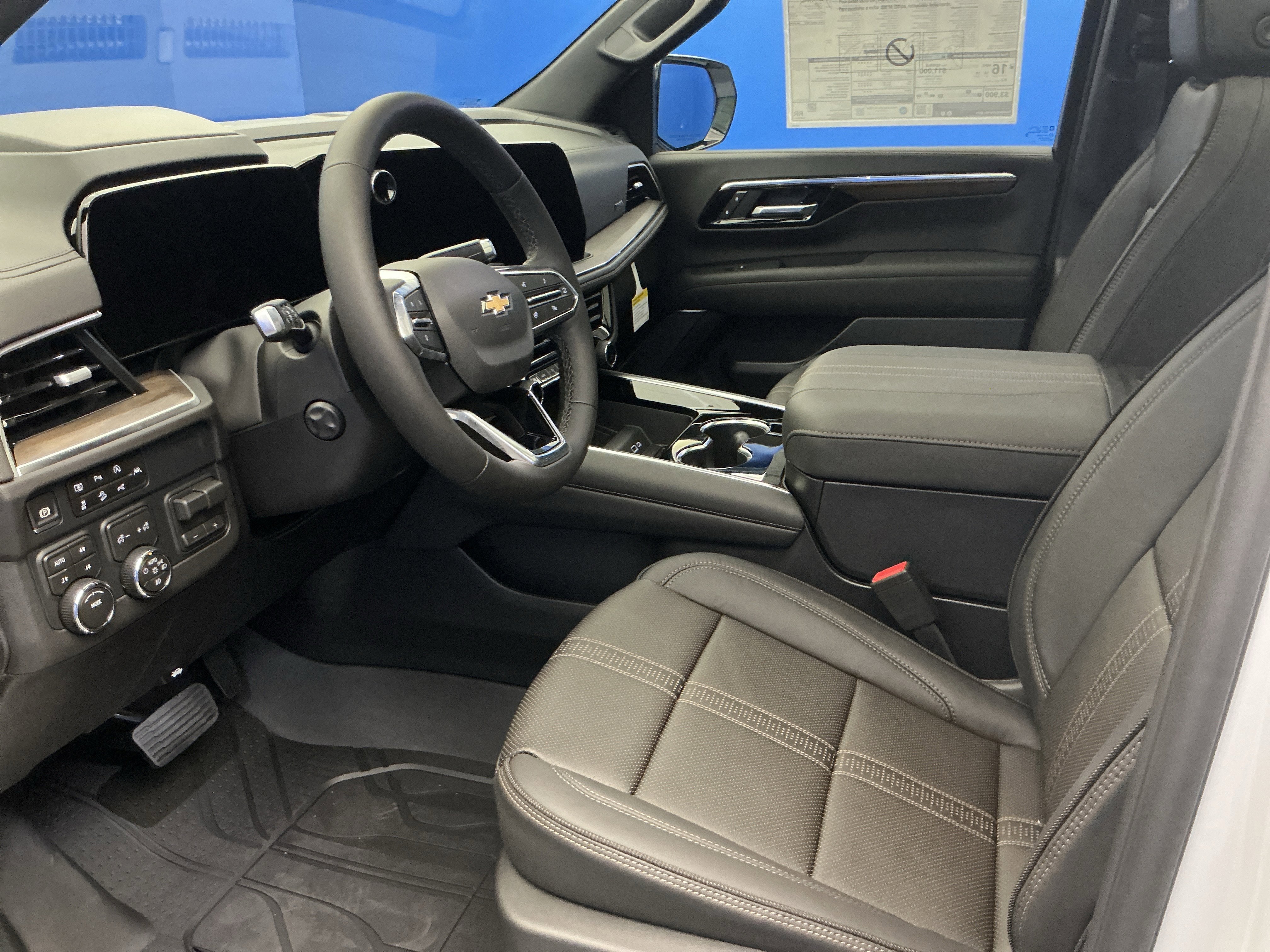 New 2026 Polar White Tricoat Chevrolet High Country image 14