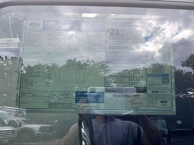 New 2026 Agate Black Metallic Ford Lariat image 30