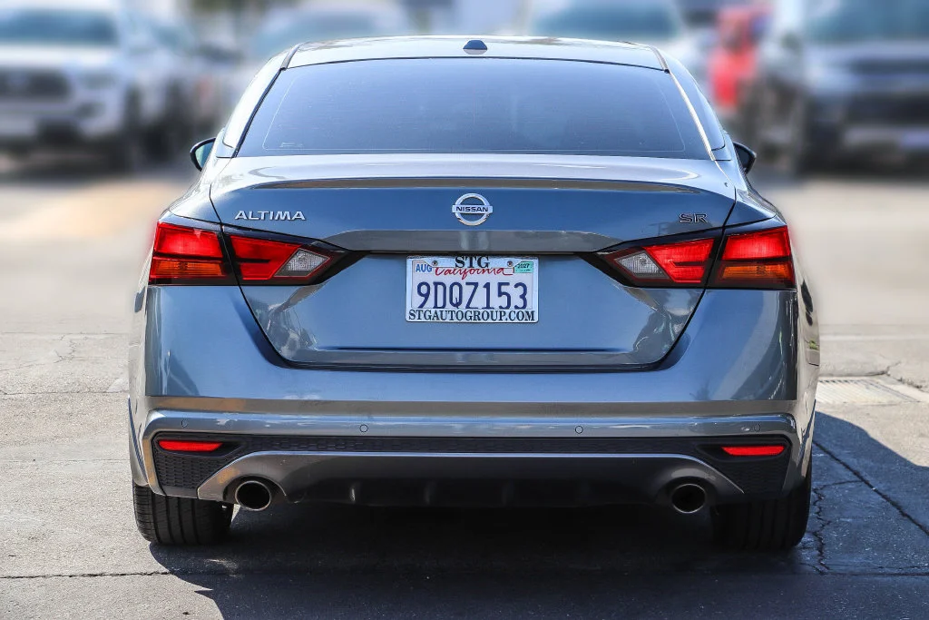Used 2020 Gray Nissan 2.5 SR image 8