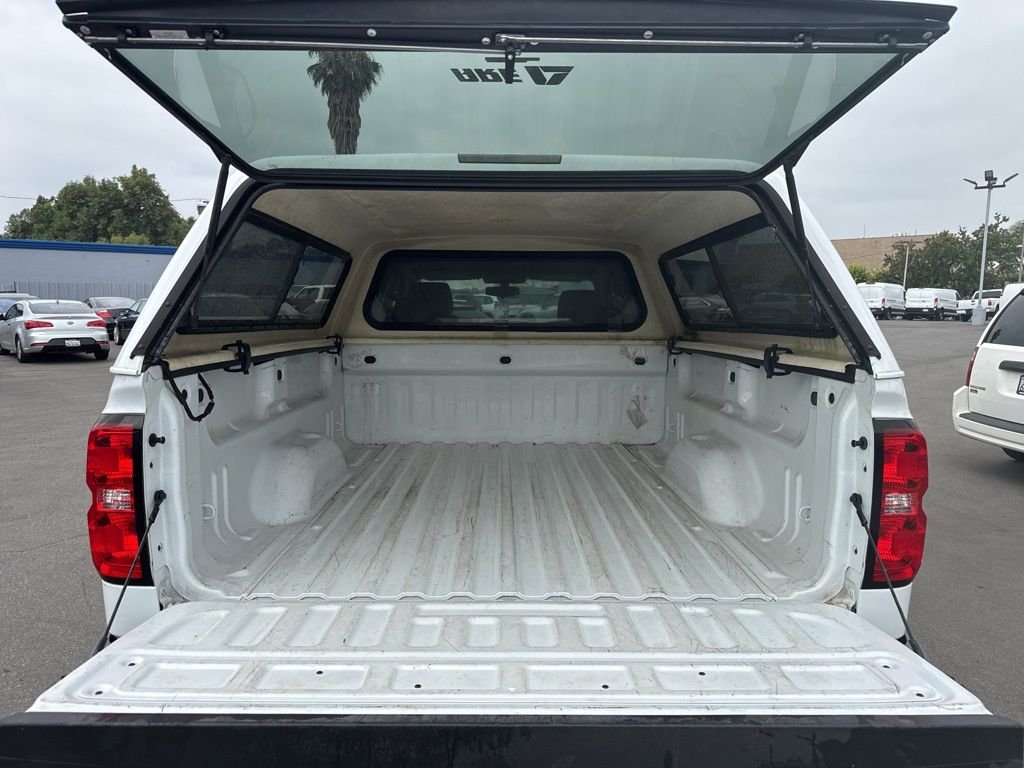Used 2017 White Chevrolet WT image 3