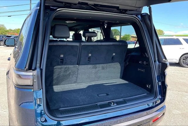 New 2026 Jeep Grand Wagoneer 4D Sport Utility