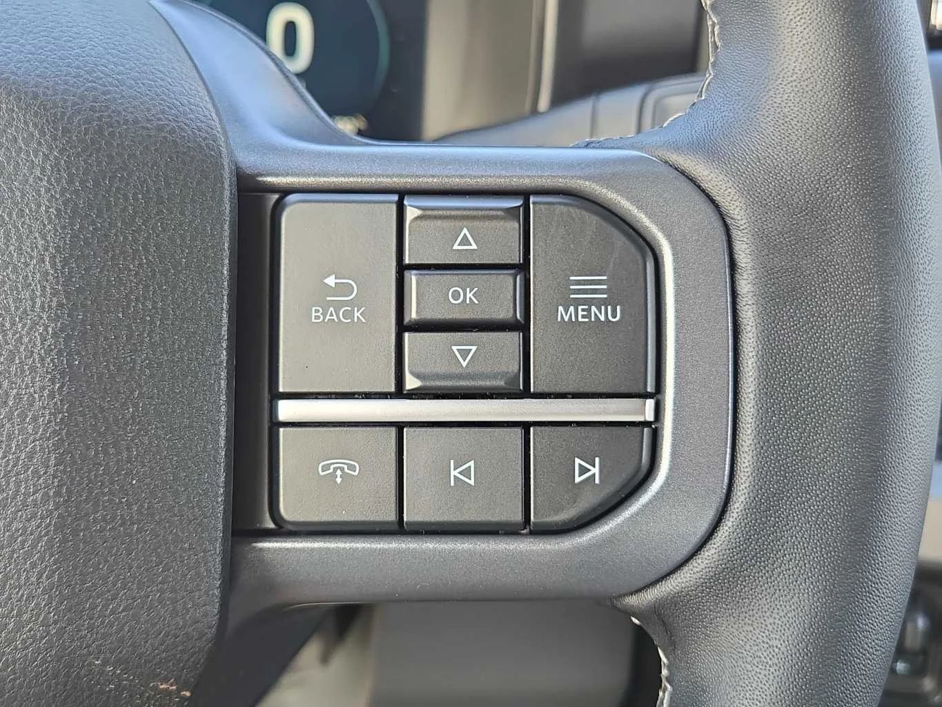 New 2027 Carbonized Gray Metallic Ford F-250® XLT image 22