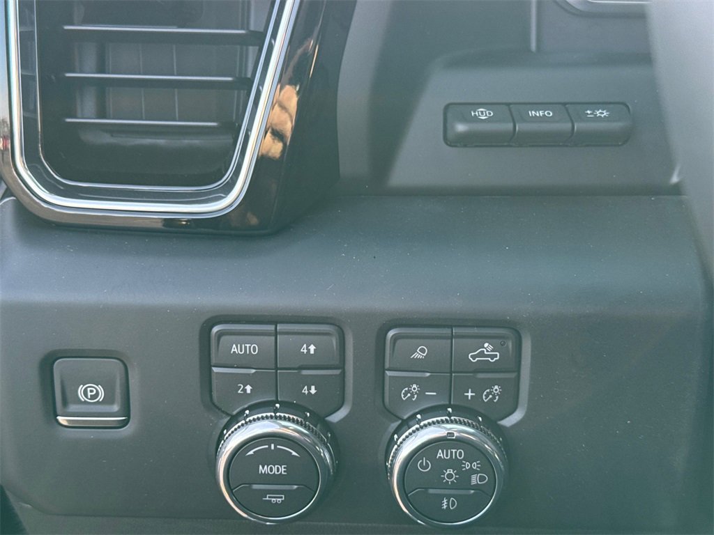 2026 GMC SIERRA - Image 18