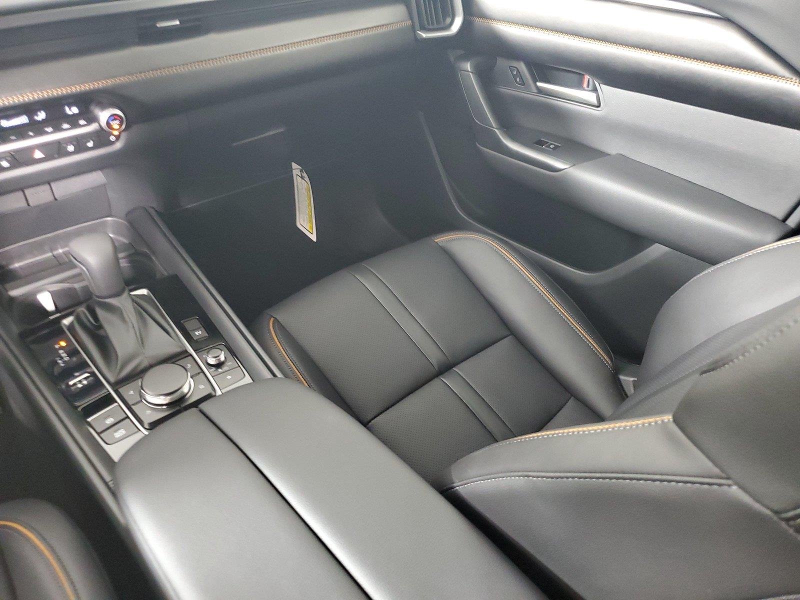 New 2026 Wind Chill Pearl Mazda Premium AWD image 17