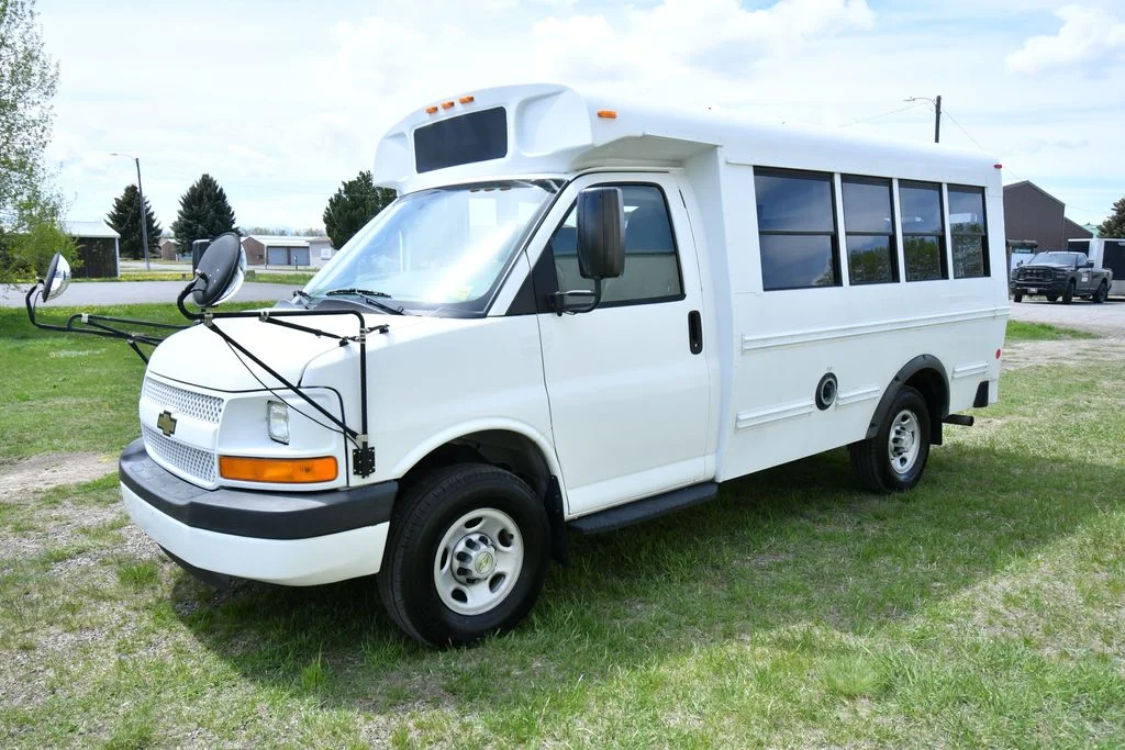 2013 Chevrolet Express's photo