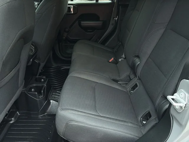 Used 2020 Gray Jeep Sport image 21