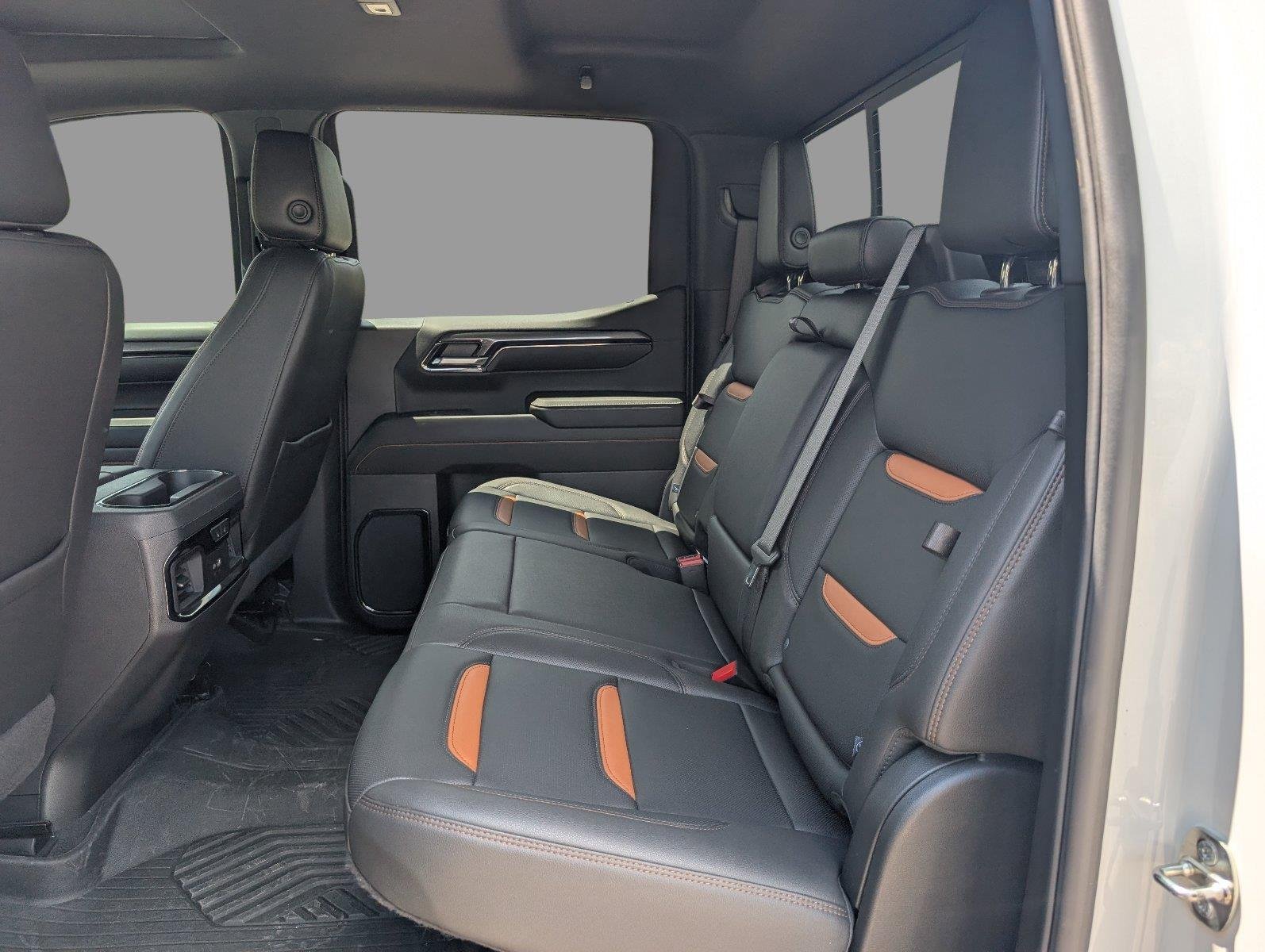 Used 2024 Summit White GMC AT4 image 38