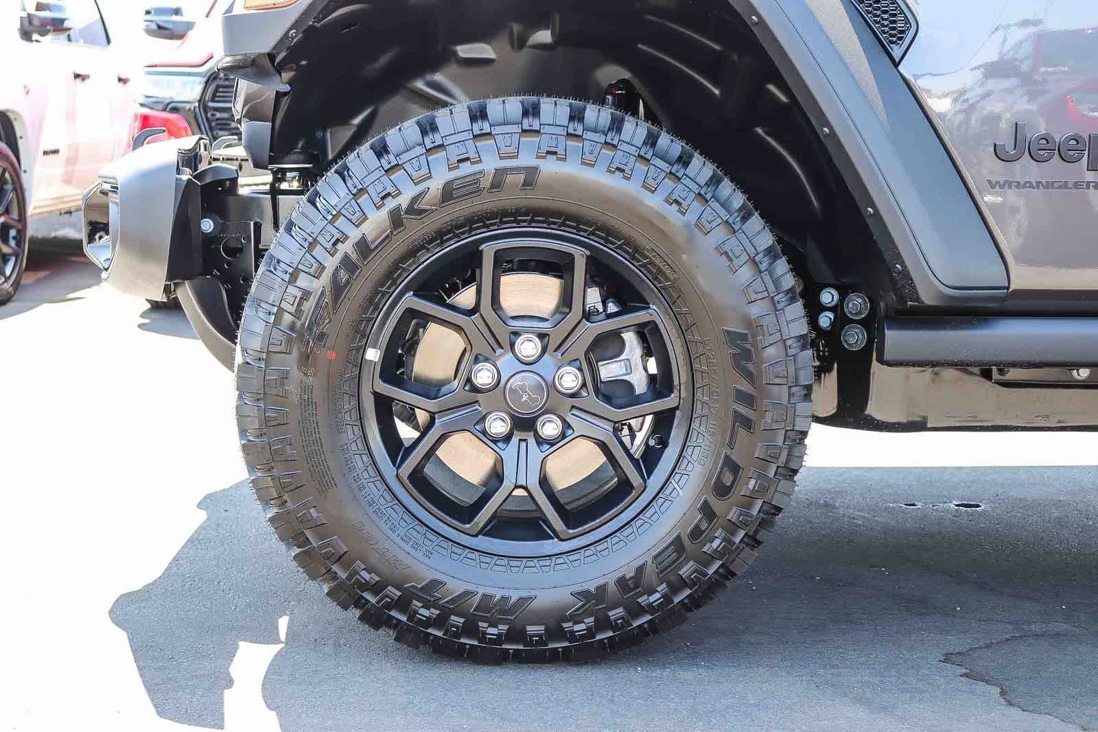 New 2026 Granite Crystal Metallic Clear-Coat Exterior Paint Jeep Willys image 10