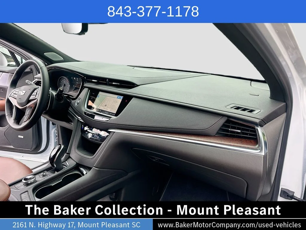 Used 2026 White Cadillac Sport image 31