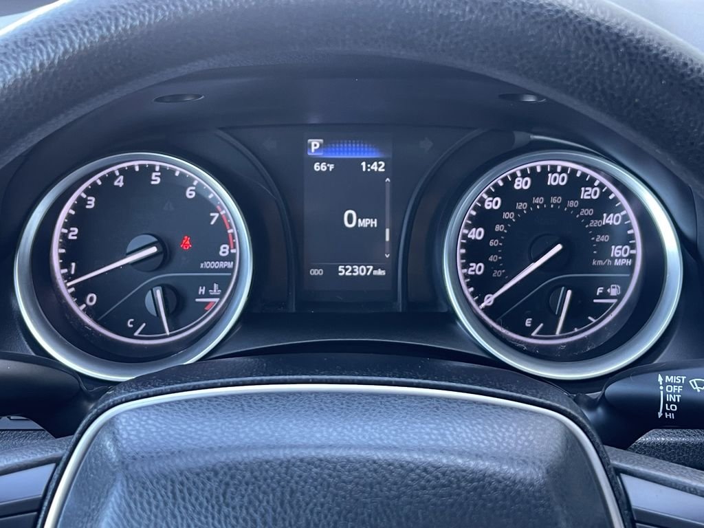 Used 2024 White Toyota LE image 36
