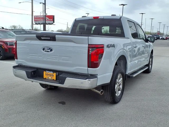 Used 2024 White Ford XLT image 7