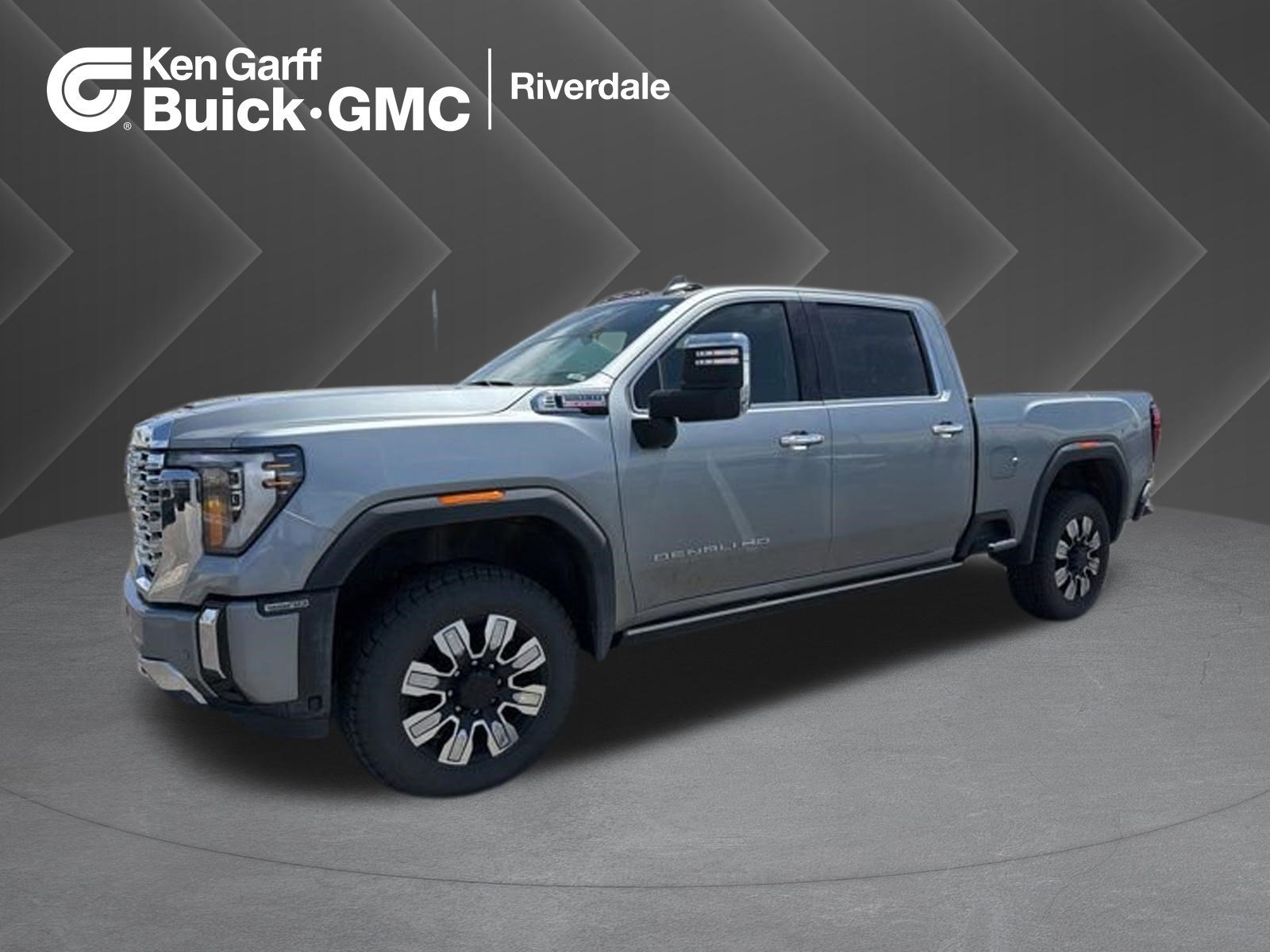 2024 GMC Sierra 4WD Crew Cab Standard Box Denali's photo