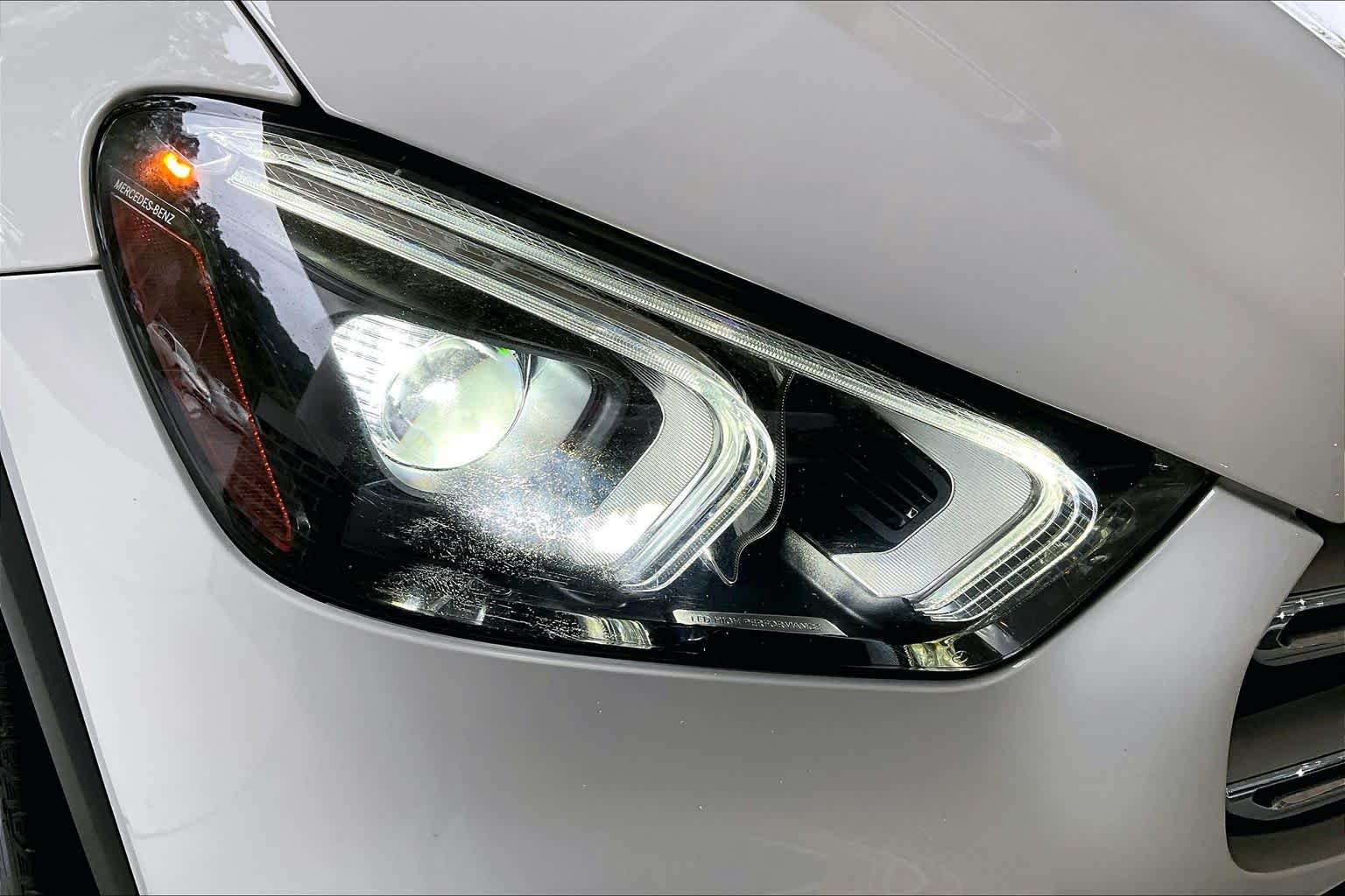 Used 2021 Polar White Mercedes-Benz GLE 350 image 28