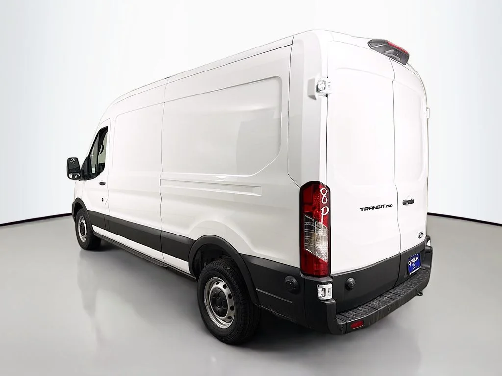 New 2026 Oxford White Ford Cargo Van image 5