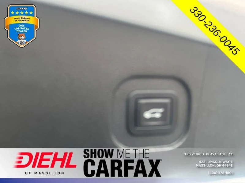 Used 2017 Silver GMC SLT image 13