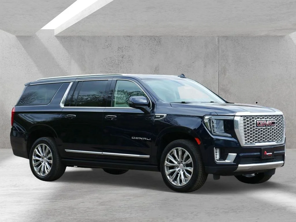 2022 GMC Yukon Denali AWD's photo