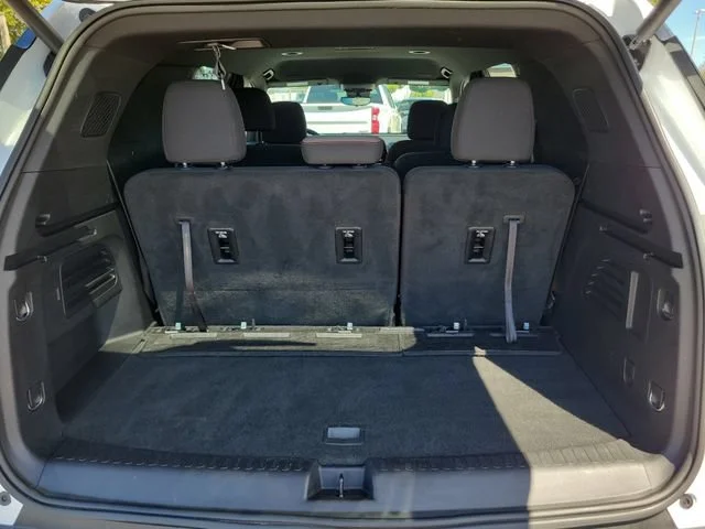 2026 Chevrolet Traverse LT - Photo 17