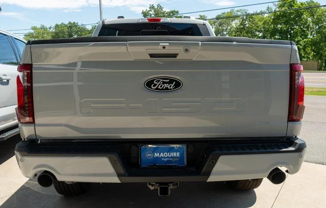 New 2026 Avalanche Ford XLT image 5