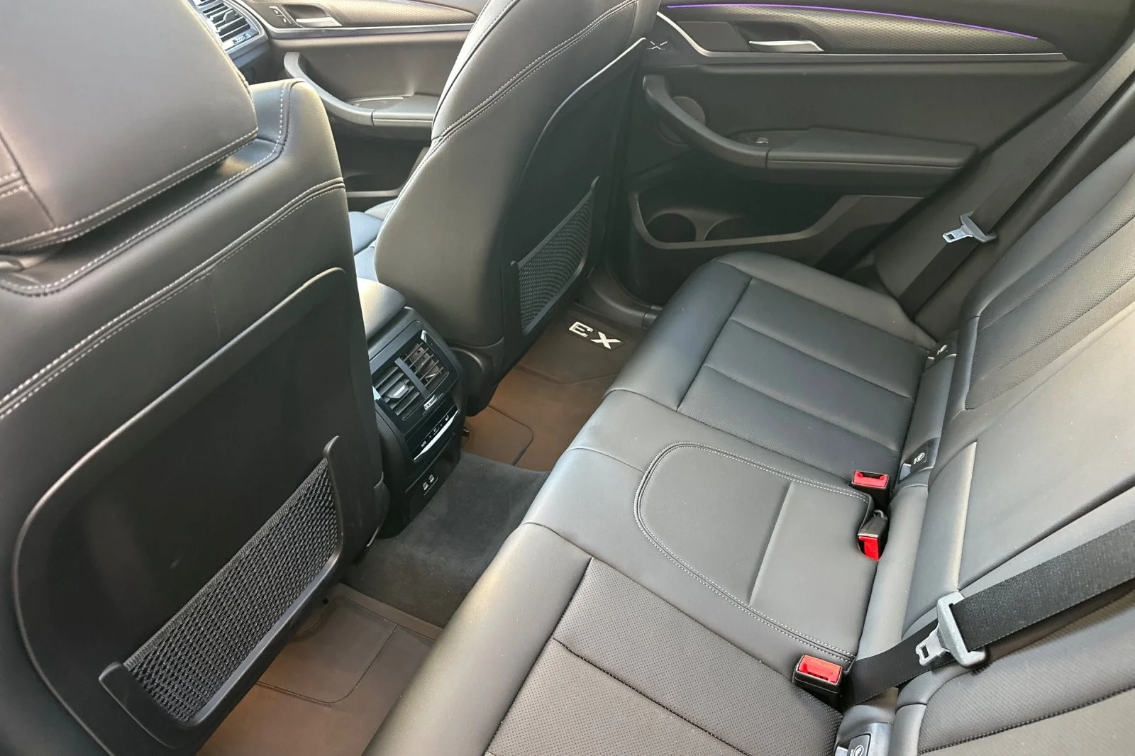 Used 2023 Brooklyn Grey Metallic BMW xDrive30i image 11