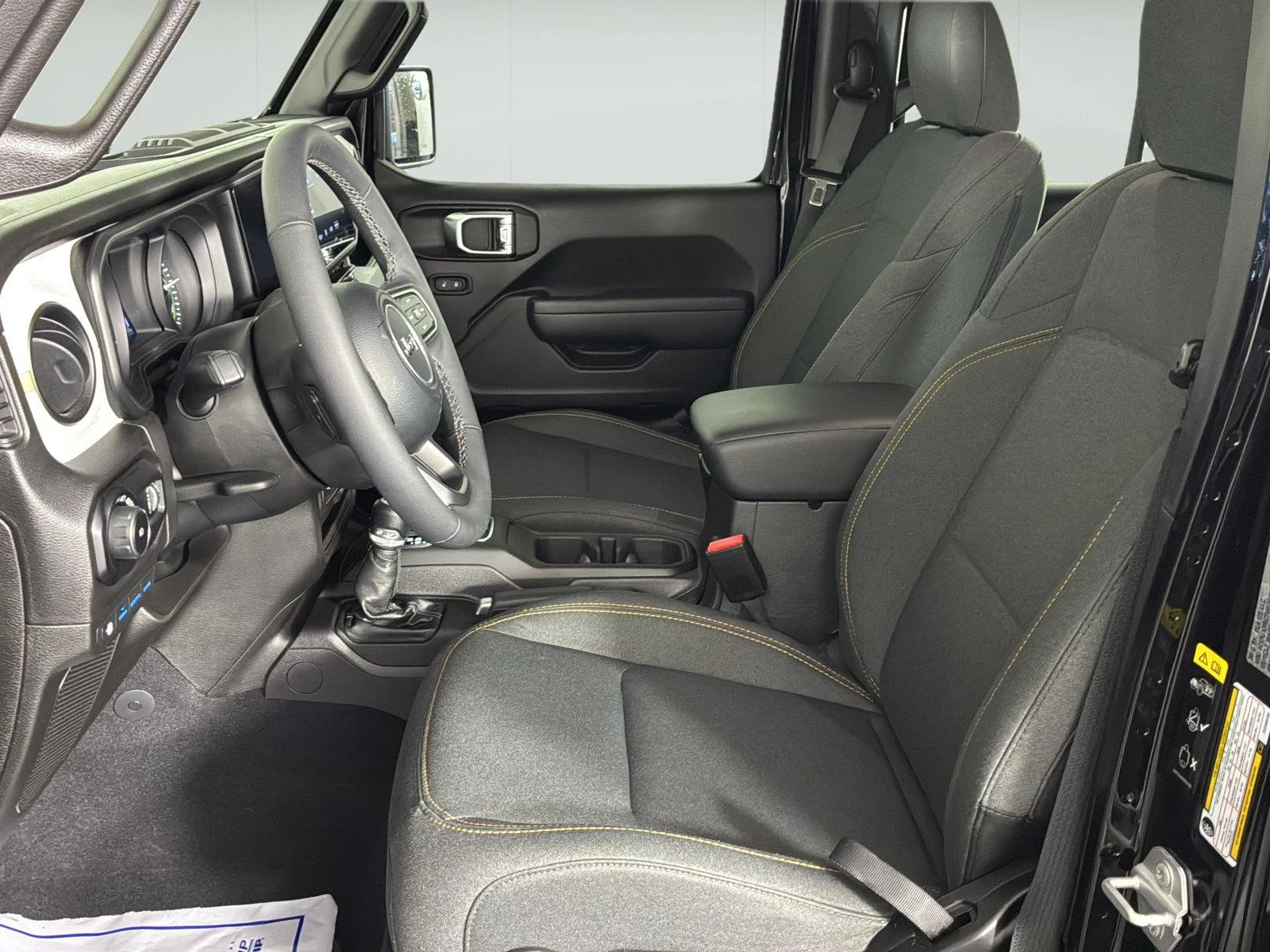 Used 2025 Black Clearcoat Jeep Sport S image 24