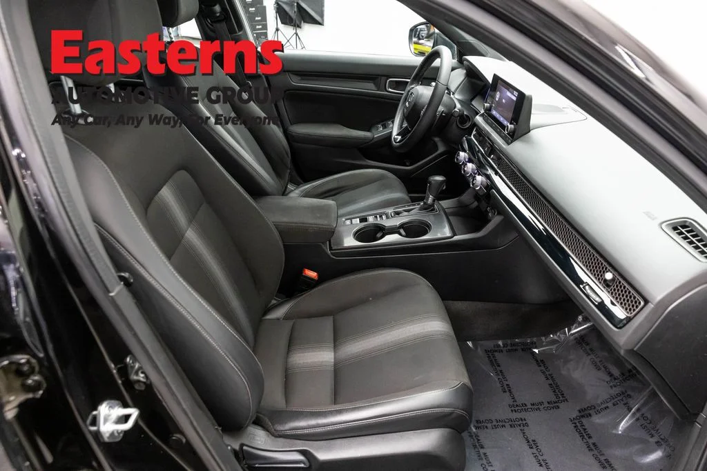 Used 2023 Black Honda Sport image 23