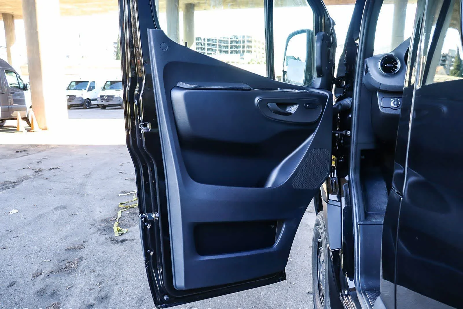 New 2026 Obsidian Black Metallic Mercedes-Benz Cargo 170WB High Roof AWD 2.0L I4 Diesel Turbo HO image 26