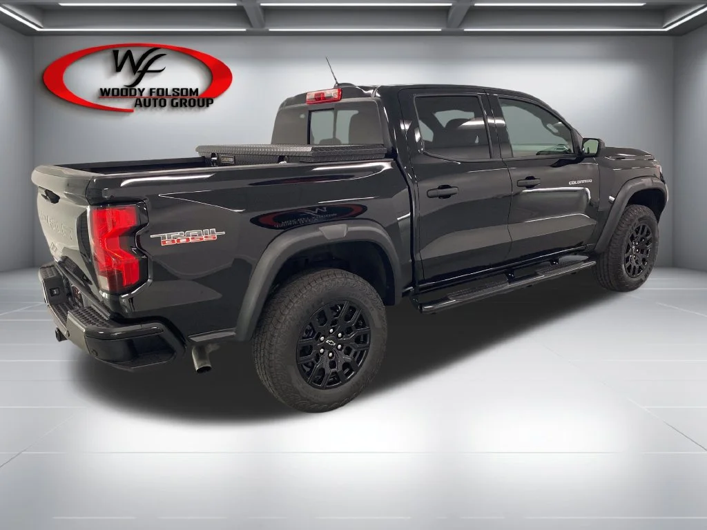 Used 2026 Black Chevrolet Trail Boss image 6