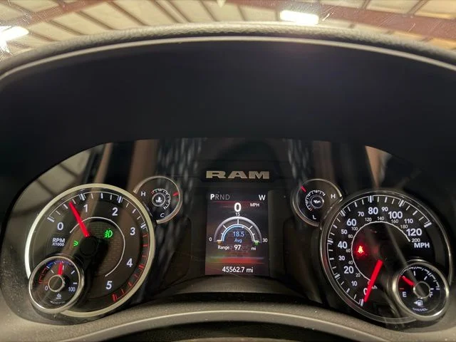 Used 2024 White Ram Big Horn image 12