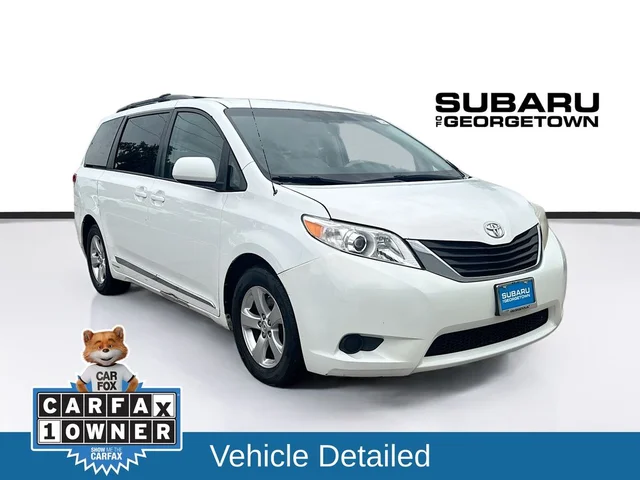 2014 Toyota Sienna LE