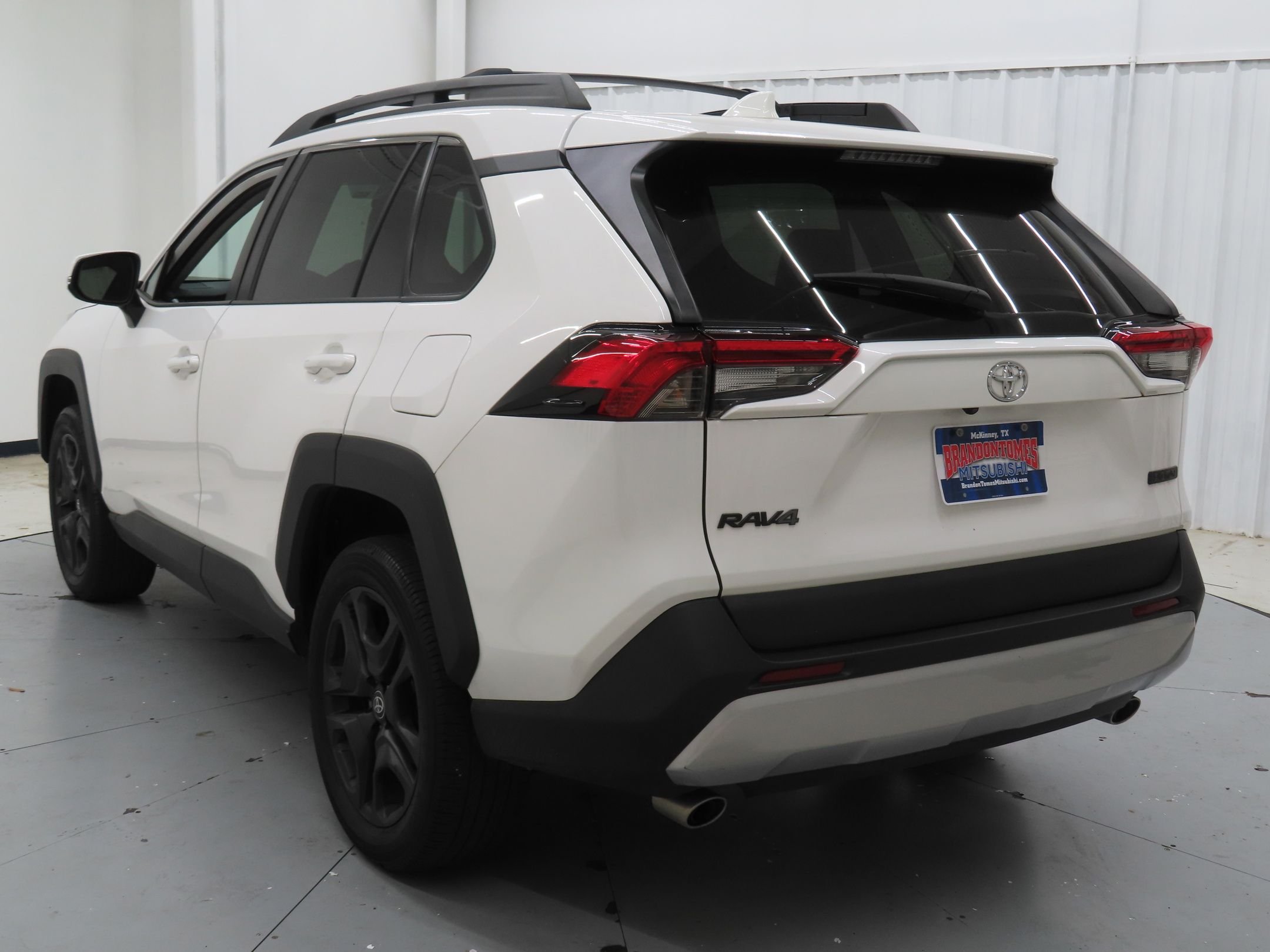 Used 2024 White Toyota Adventure image 6