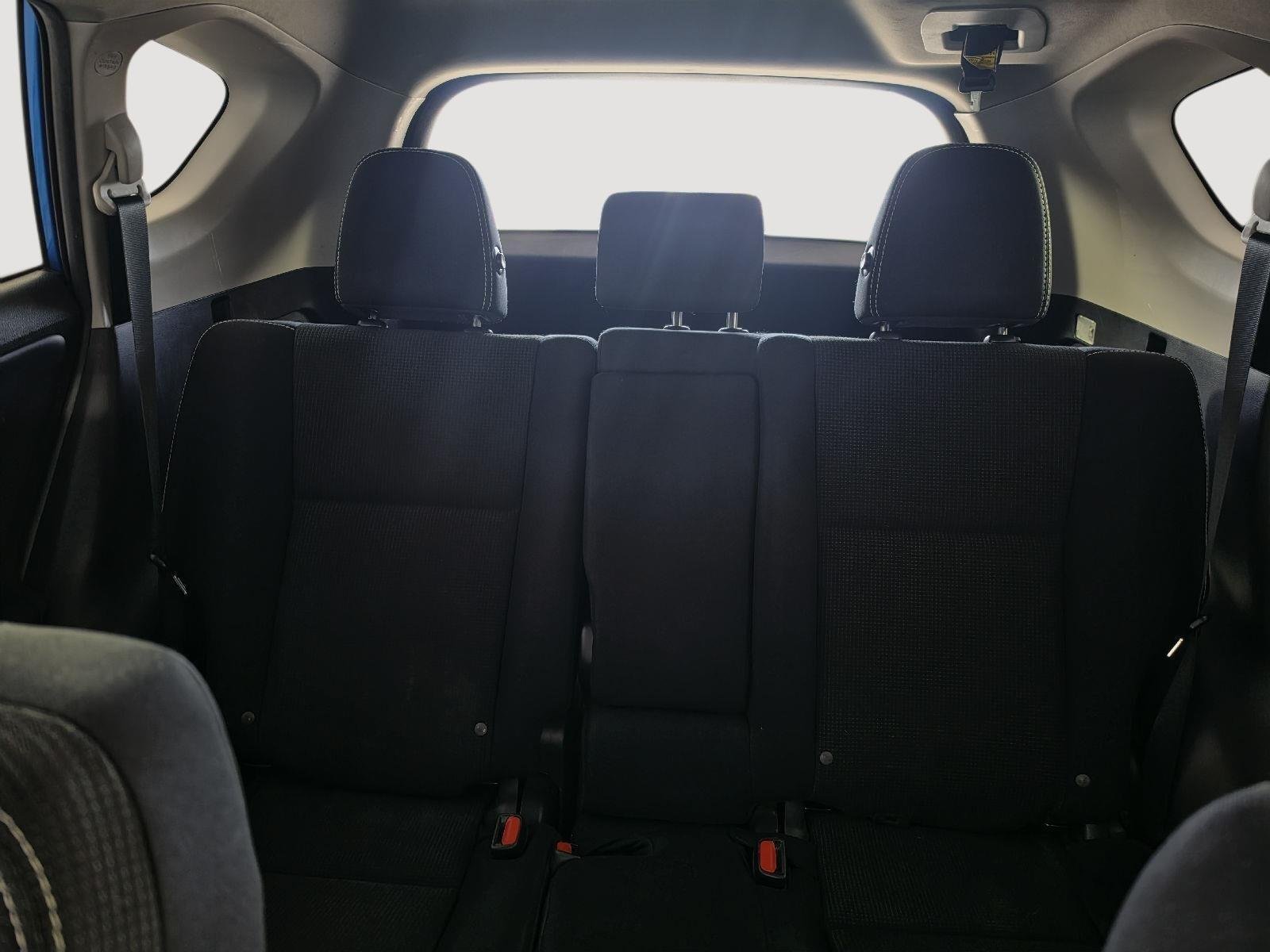 Used 2017 Electric Storm Blue Toyota XLE image 16