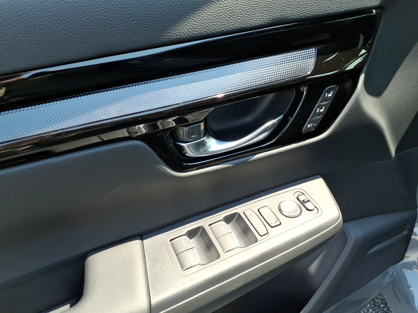 New 2026 URBAN GRAY PEARL Honda Sport Touring image 9