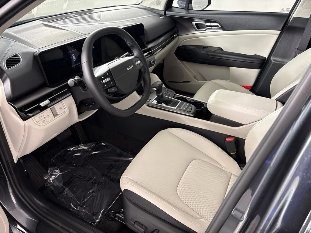 New 2026 Gray Kia EX image 26